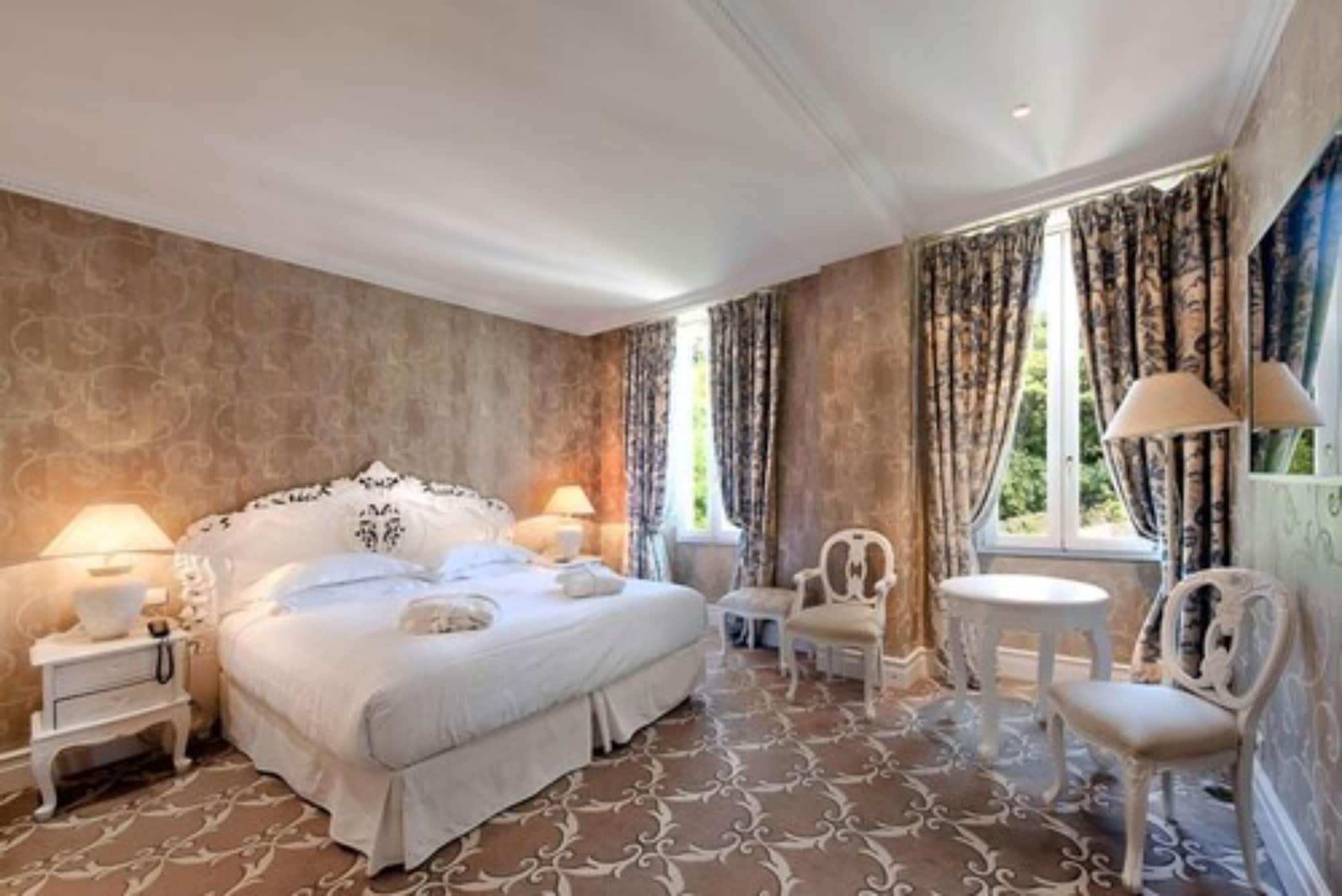 Hotel Chateau De La Tour Канны Экстерьер фото