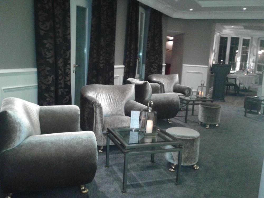 Hotel Chateau De La Tour Канны Экстерьер фото